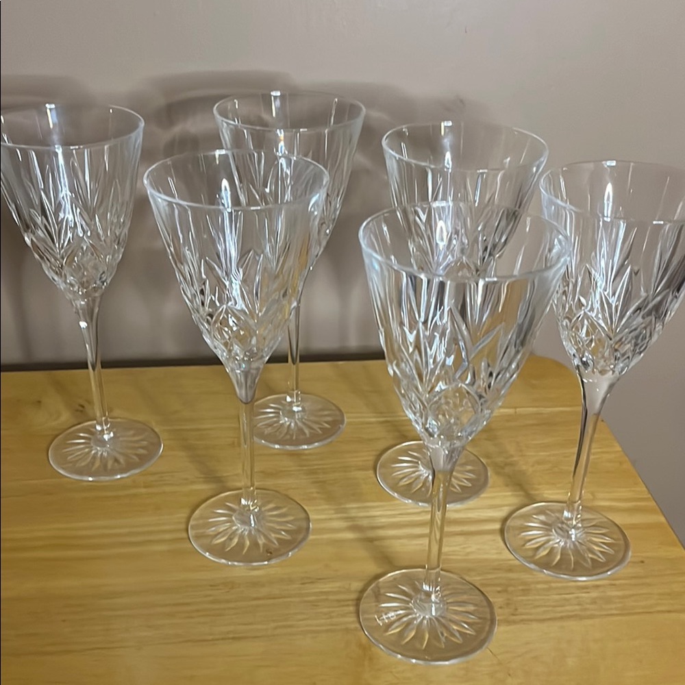 😄Thomas Webb Romeo crystal glasses long stem
